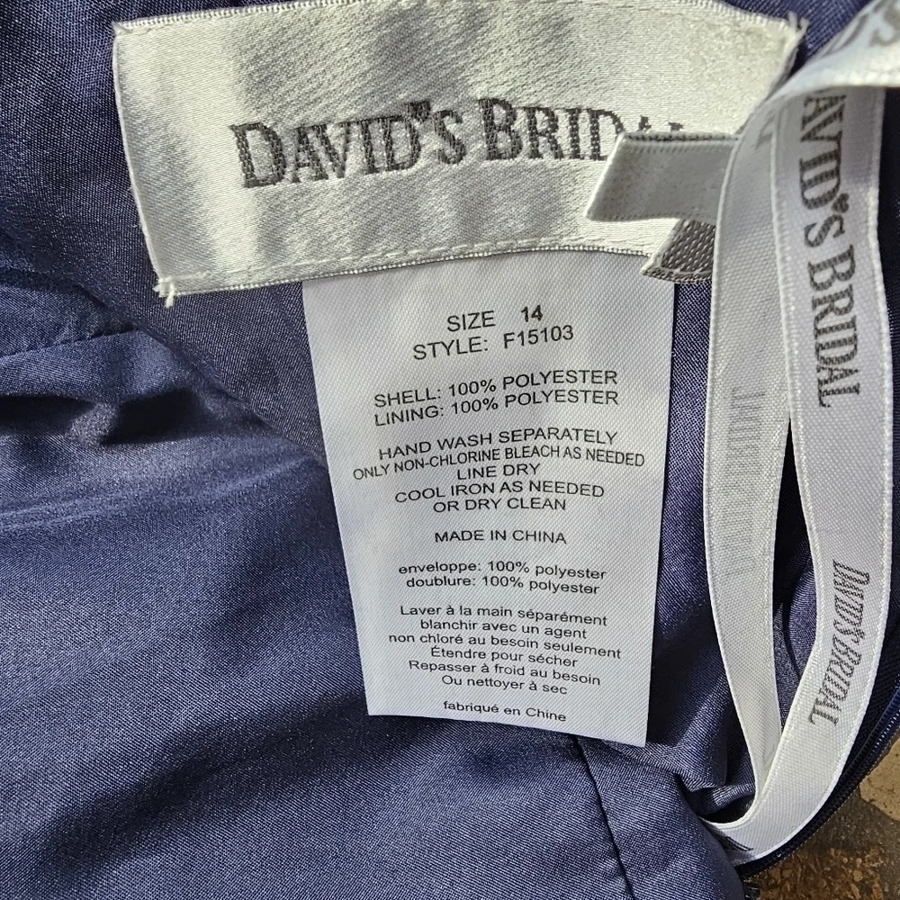 Strapless Satin Sweetheart Neckline Party Dress in Dark Blue, Size Medium
